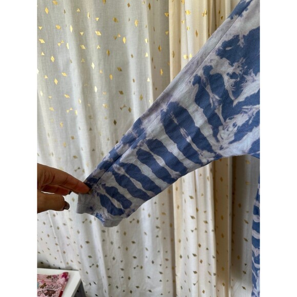 Volcom 100% Cotton Blue Tie Dye Round Neck Back Pleated Slit High-Low Shirt XS - Picture 3 of 6